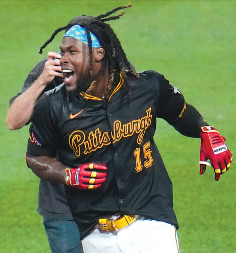 Pirates rally back in bottom of 10th